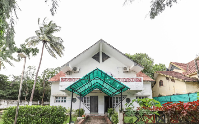 Hotel O Nova Dumas Homestay