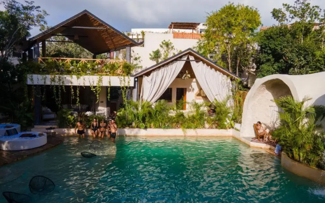 Nevana Luxury Villas by La Zebra