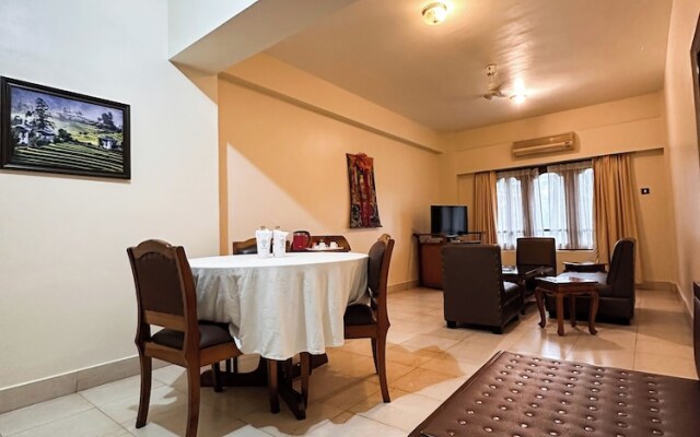 lhaki Hotel