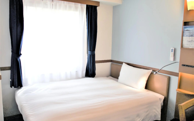 Toyoko Inn Tokyo Korakuen Bunkyokuyakusho Mae – Guest Rooms – Tokyo