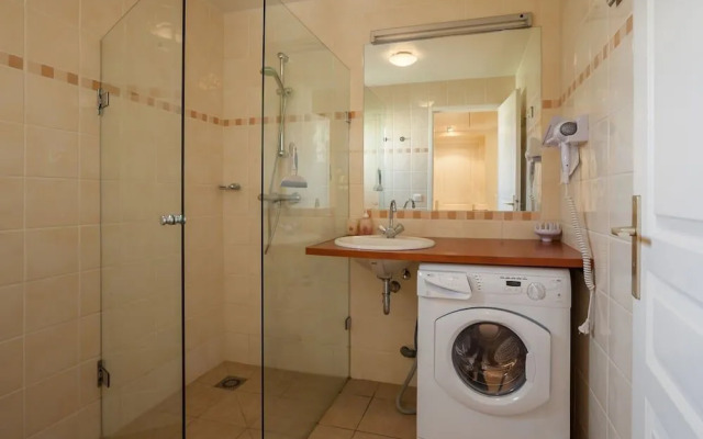 Village De Montmarsis