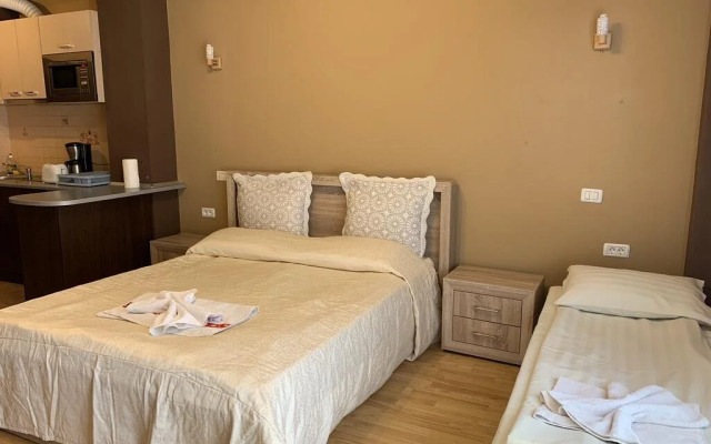 Armand Topholiday Apartaments Cm