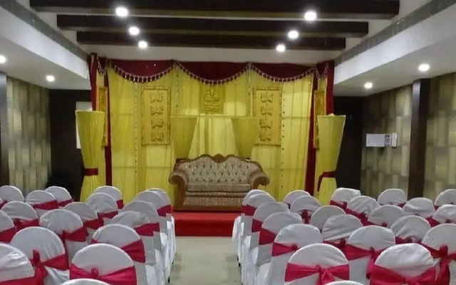 Vits By Spree Hotels Le Pebble