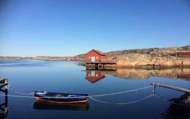 Kustnära Vandrarhem - Hostel
