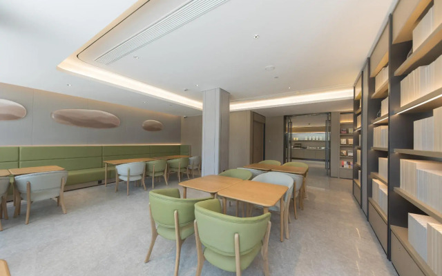 JI Hotel Ningbo Xingning Road
