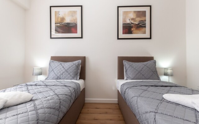 Silver Moon Silver Service Apartments Freeparking