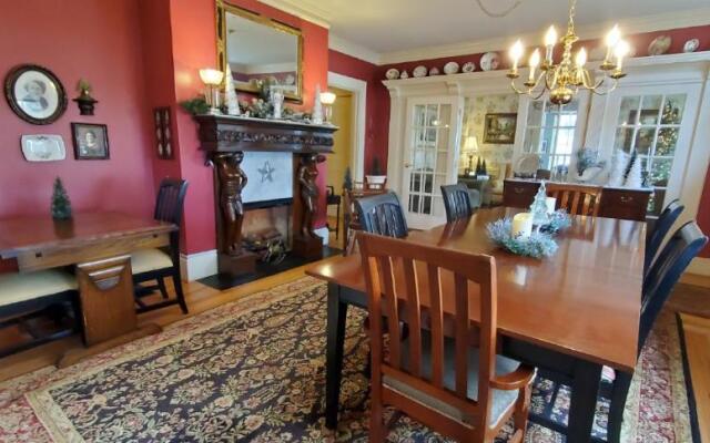 Pettigru Place Bed & Breakfast