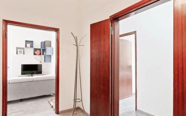 Piazza Alberti Apartment with Terrace