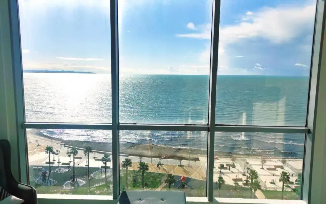 Seafront Apartment in Durres