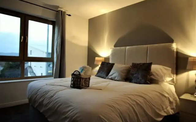 Forest View Apartment 7
