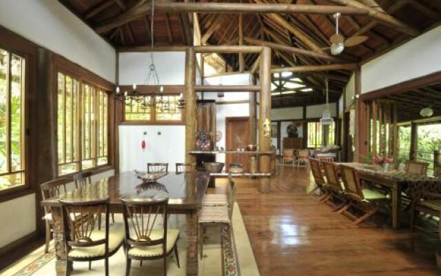 Casa Sertão de Camburi