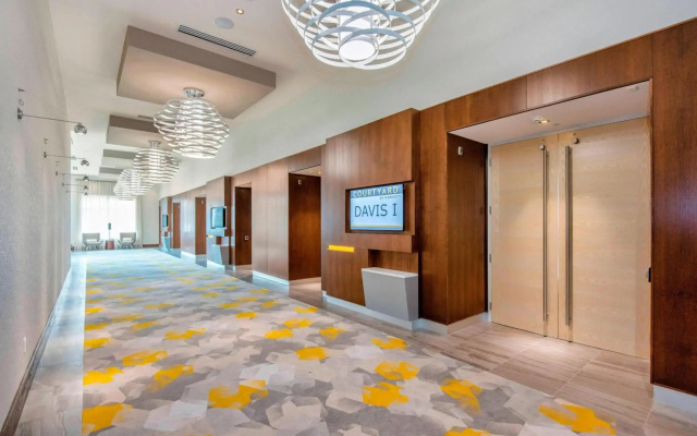 Courtyard by Marriott Raleigh Cary/Parkside Town Commons