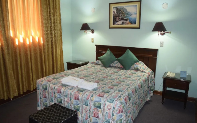Hotel Universo
