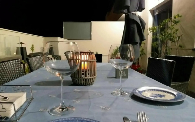 SIBS McVILLA - Atico con Piscina