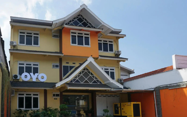 OYO 902 Hotel Pondok Anggun