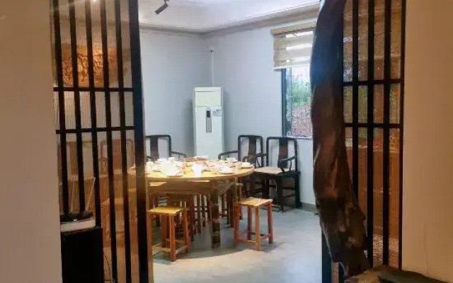 Dazhumeng Old House Homestay