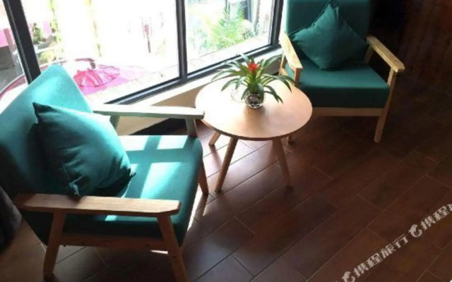 Shenzhen Busy Boss Boutique Inn