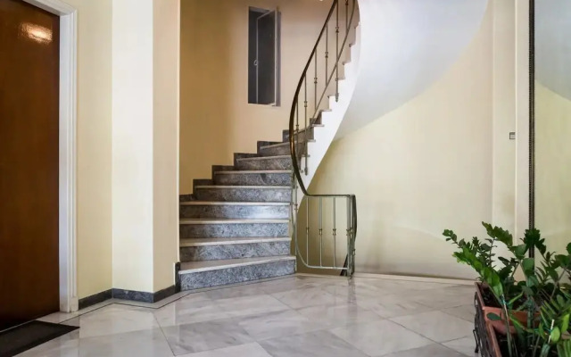 Chic flat in Kolonaki next to American Embassy