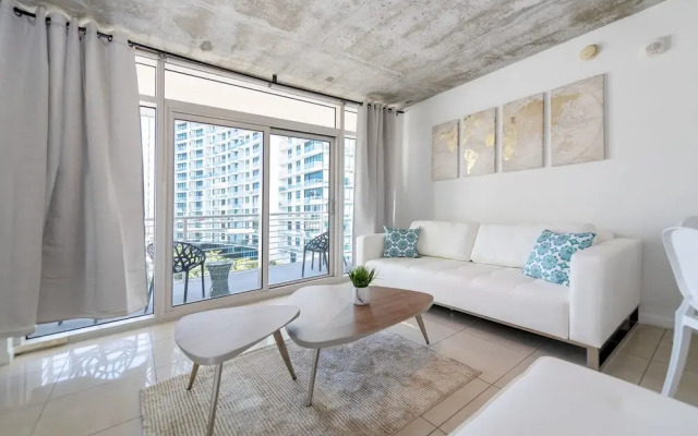 Miami World Rental - Midtown 820