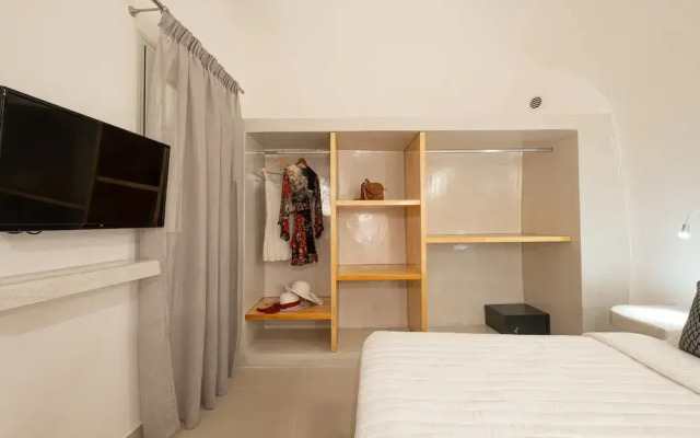 Santoterra Antigua Suites