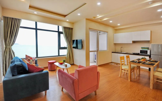Nha Trang Cozy Beachfront Apartment