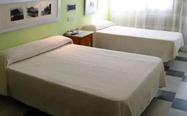 Hostal Las Gaviotas