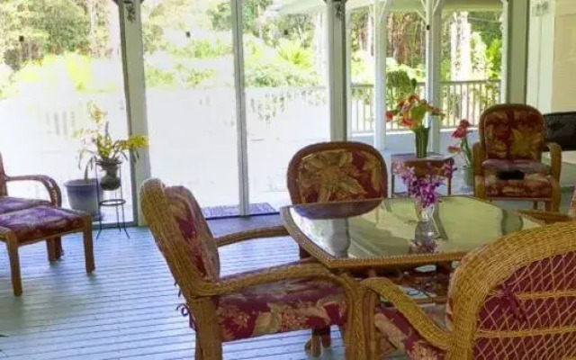 Ohia House Bed & Breakfast