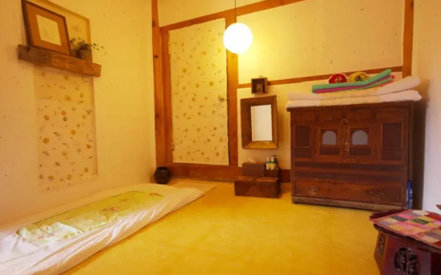 Lee Taek Gu Sarangchae 2