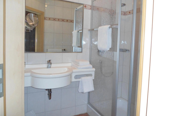 Landhotel Hutzenthaler