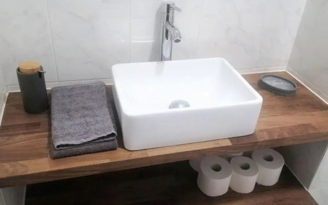 3 bedroom flat near Oriente Station in Lisbon
