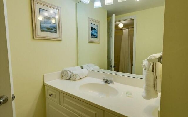 TradeWinds 601 by RedAwning