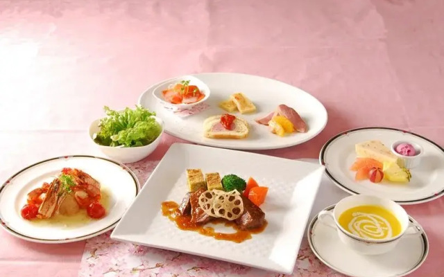 Takato Sakura Hotel