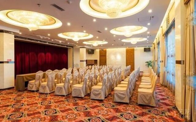 Changchun Overseas Chinese Hotel