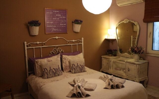 Nensie'S Boutique Hotel