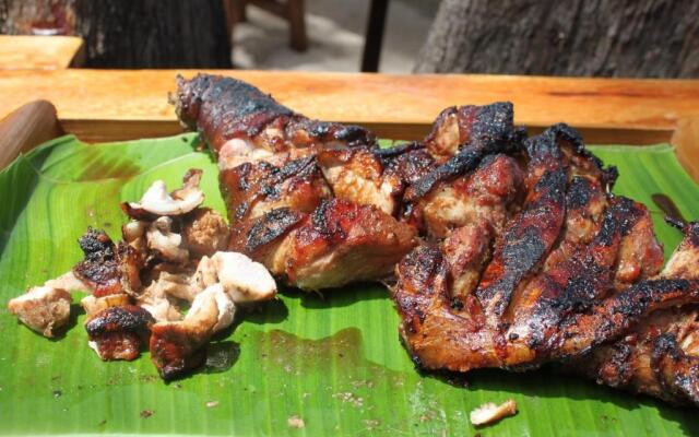 Cemara Beachfront Suite