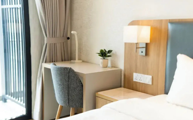 Luminous - Zenity Luxury Apartment - District 1