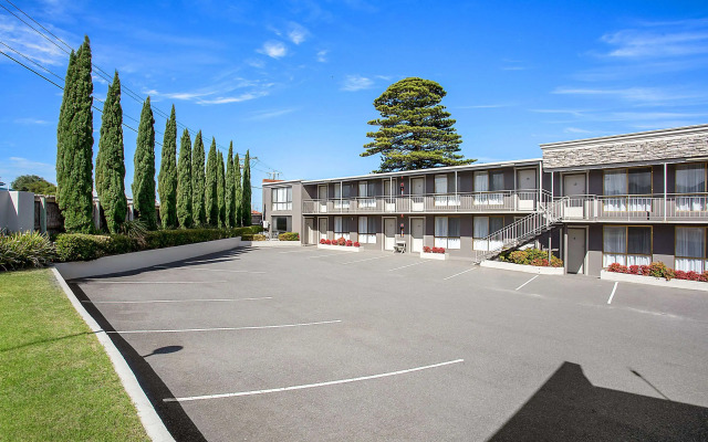 Comfort Inn On Raglan