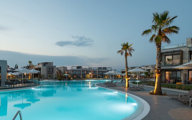 Portes Lithos Luxury Resort