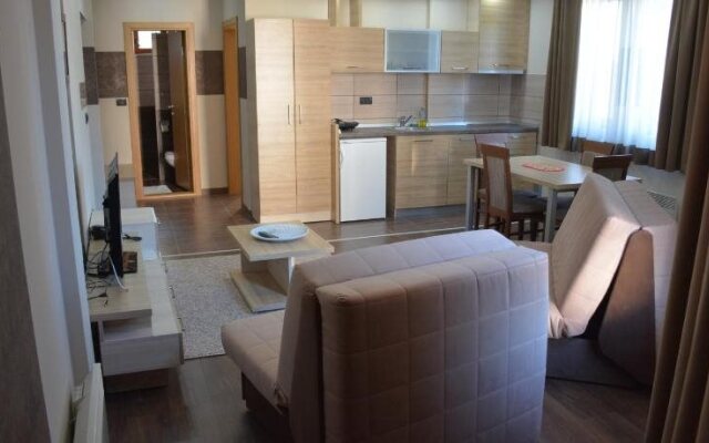 Hotel Milmari Resort