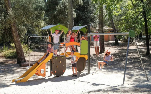 Domaine Résidentiel de Plein Air Odalys Monplaisir