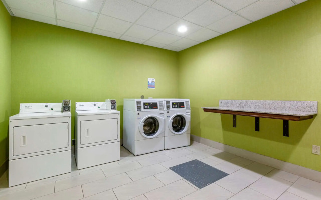 Comfort Suites Hobbs