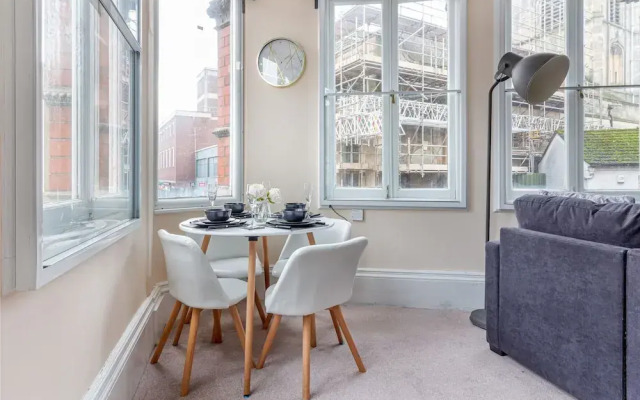 Worcester City Centre Apartment - 2 Bedrooms