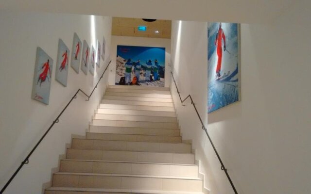 Hotel Ski Austria St.Christoph a.A.