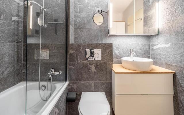 LAAX Homes - Rancho 446