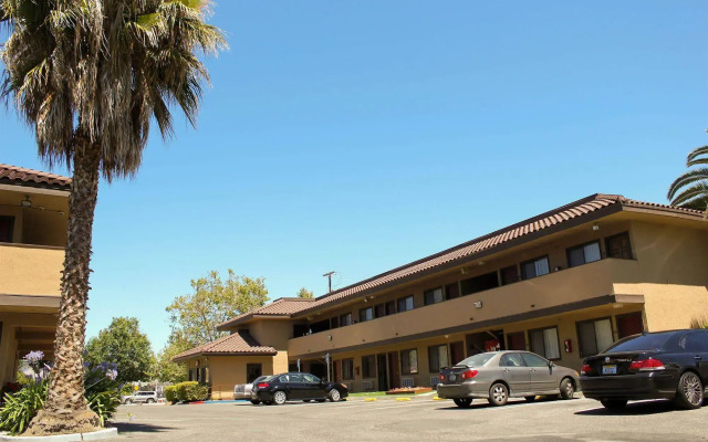 Signature Inn San Jose