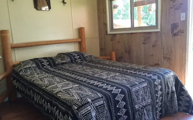 Kiser Creek Cabins