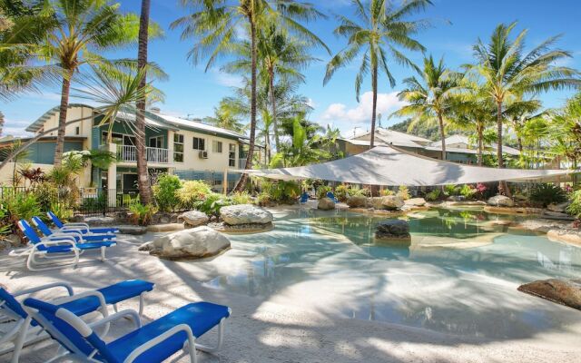 Marlin Cove Resort, Private Apartment