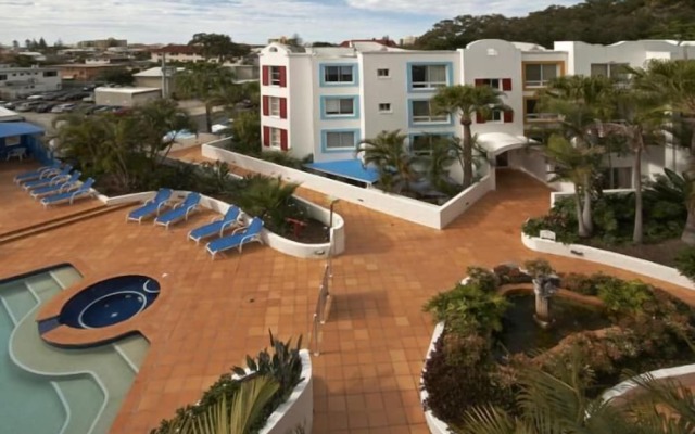 Santorini By The Sea Gold Coast