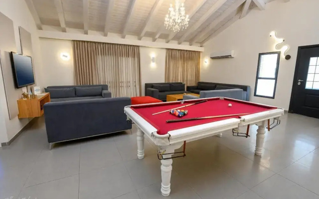 Lev HaHoresh Suites