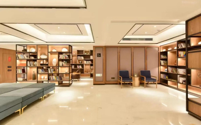 Beijing Guojiao Hotel
